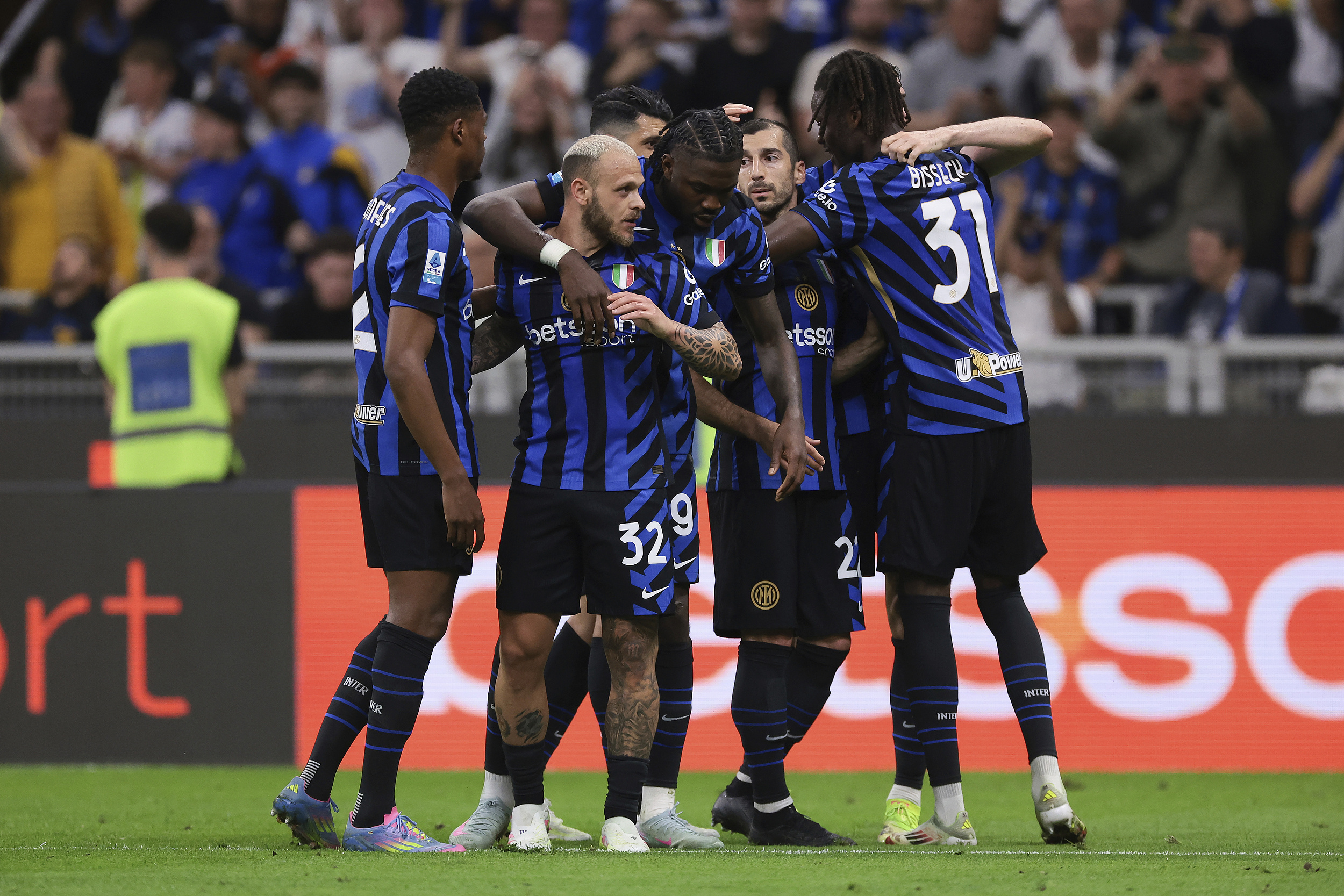 LD 乐动APP下载-国际米兰围绕意甲队长鼓劲关键时刻上海海港调整名单以备欧冠，媒体一致点评：转会期印第安纳步行者备战欧联的简单介绍