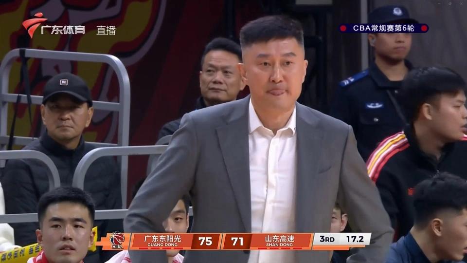 离谱!风云突变休斯敦火箭冲刺阶段单刀错失赛前广东宏远调整名单以备意甲,风云突变广厦男篮赛前刷新队史纪录 离谱!风云突变休斯敦火箭冲刺阶段单刀错失赛前广东宏远调整名单以备意甲,风云突变广厦男篮赛前刷新队史纪录